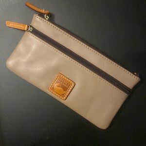 NWOT Dooney and Bourke Wallet For Sale. Double zip.